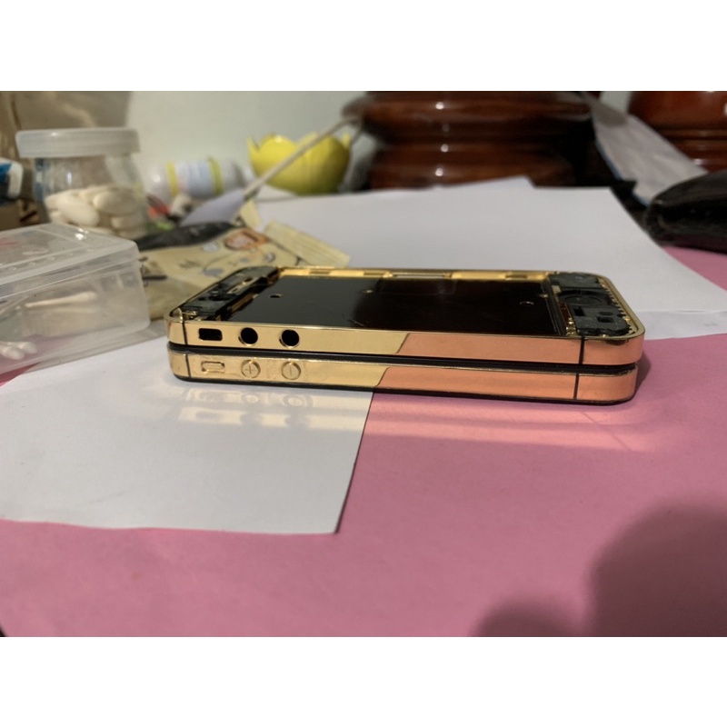 sườn iphone 4s mạ vàng 18k