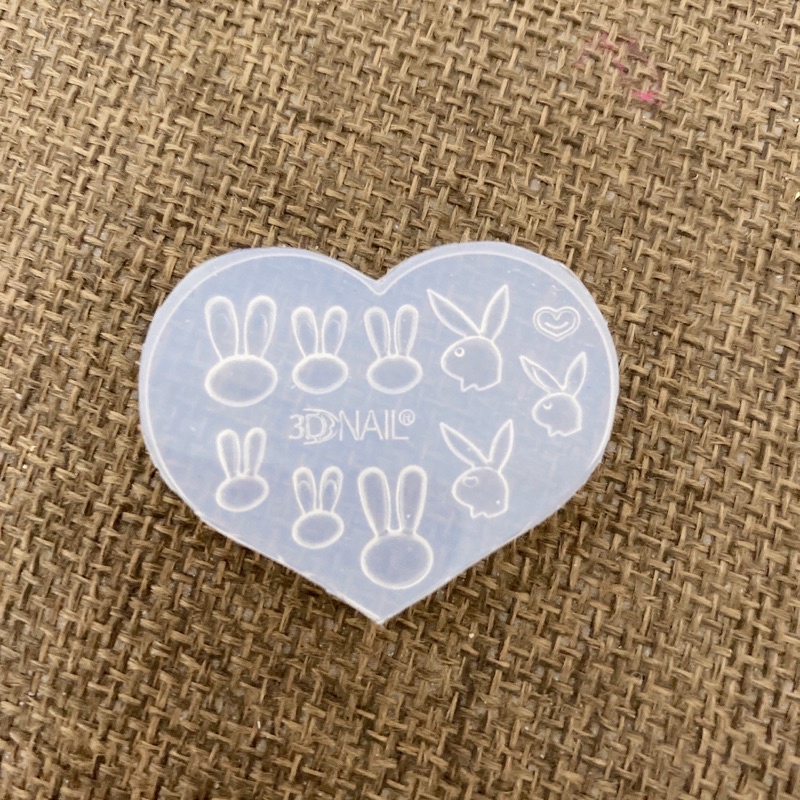 Khuôn nails resin UV hình thỏ và mickey