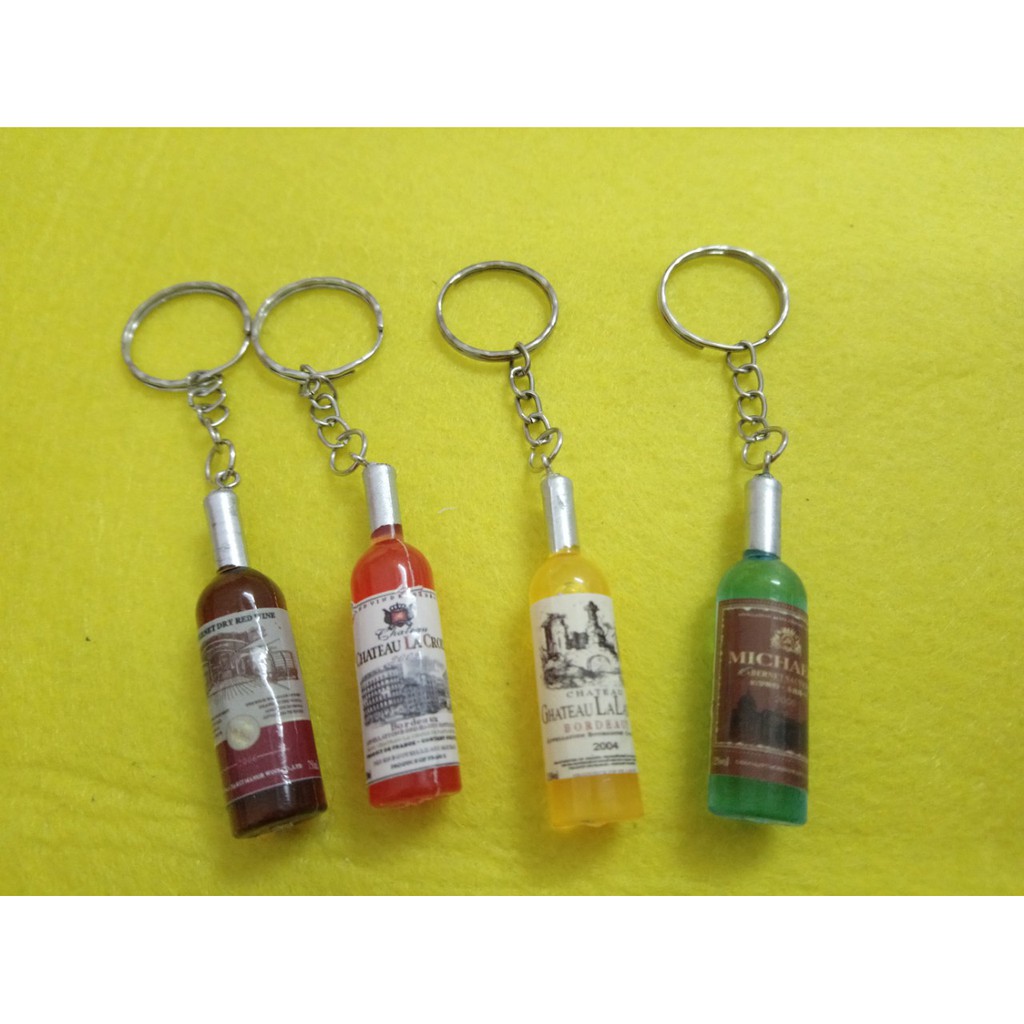 combo 4 móc khóa chai siêu hot. rất hot nhe