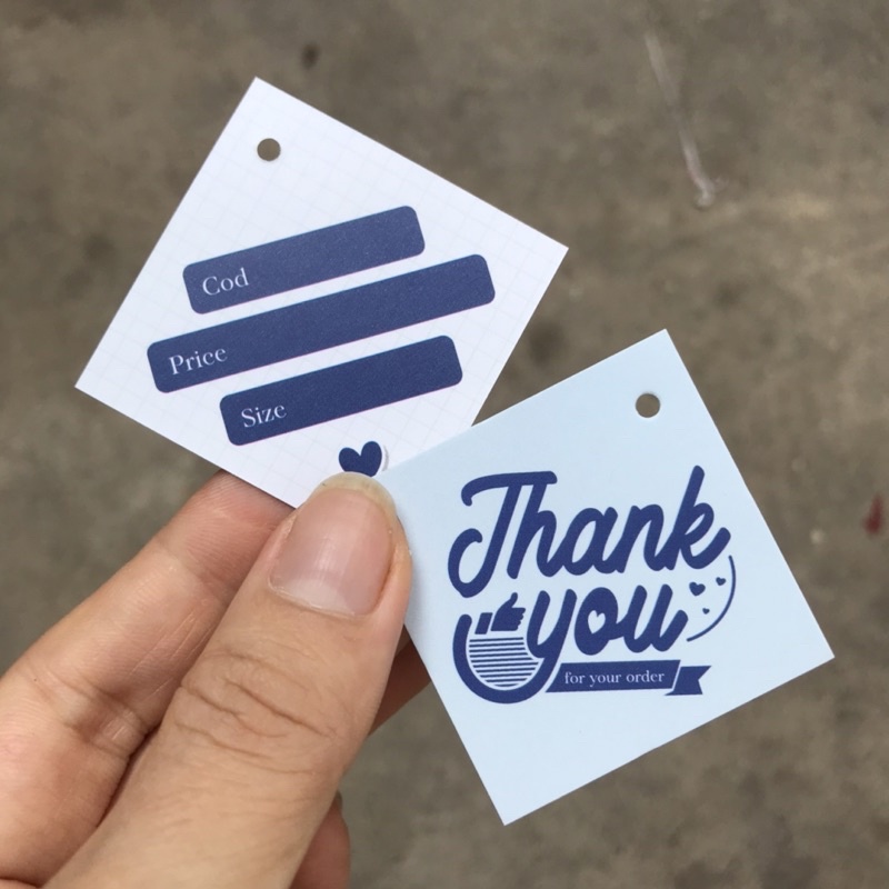 100 cái Tag Quần Áo, Mác Treo Quần Áo, Thẻ Treo Thời Trang Size 4,5x4,5cm Có Đục Lỗ , giấy c300 mẫu 5