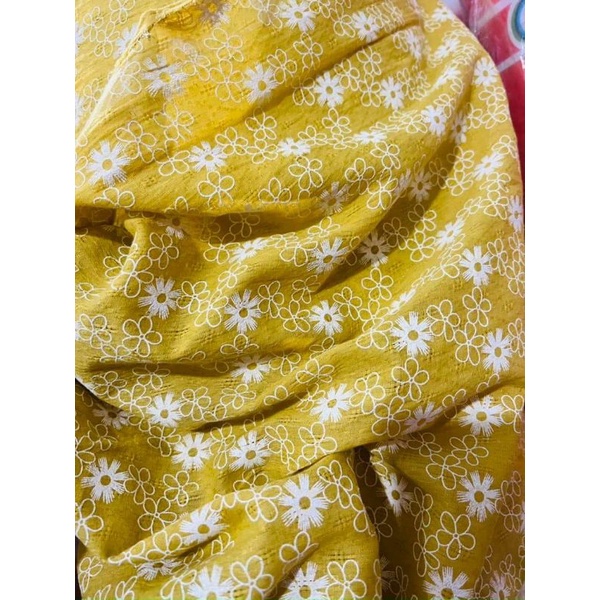 Vải thô dệt hoa