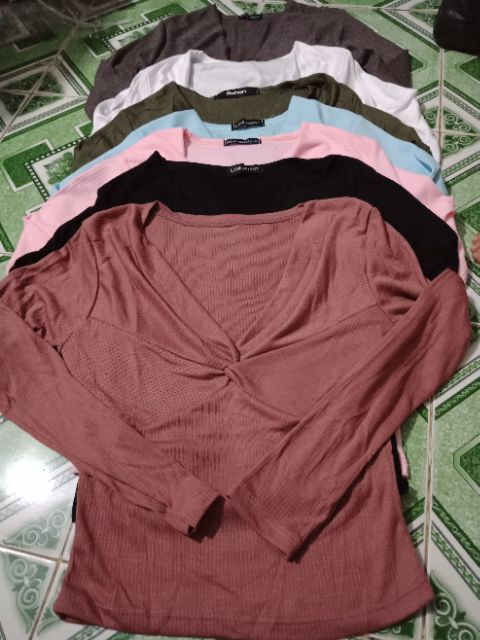 Áo len gân tay dài