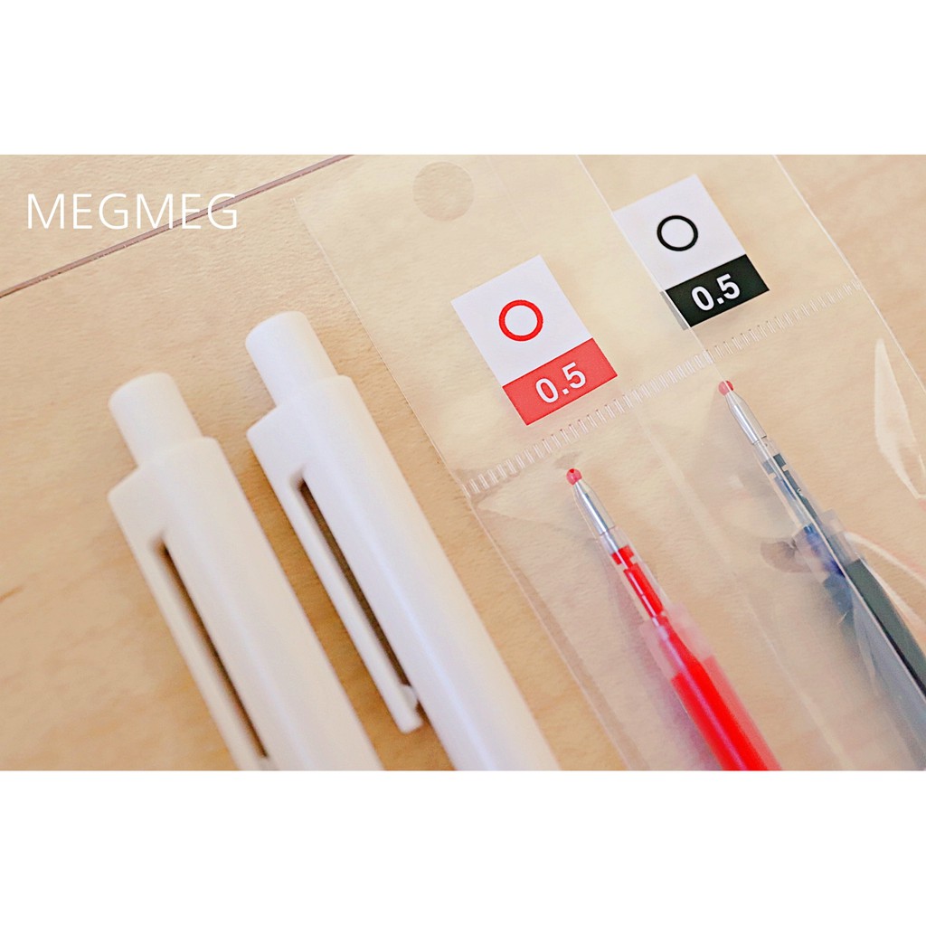 RUỘT BÚT MUJI SMOOTH 0.5MM NẮP BẤM