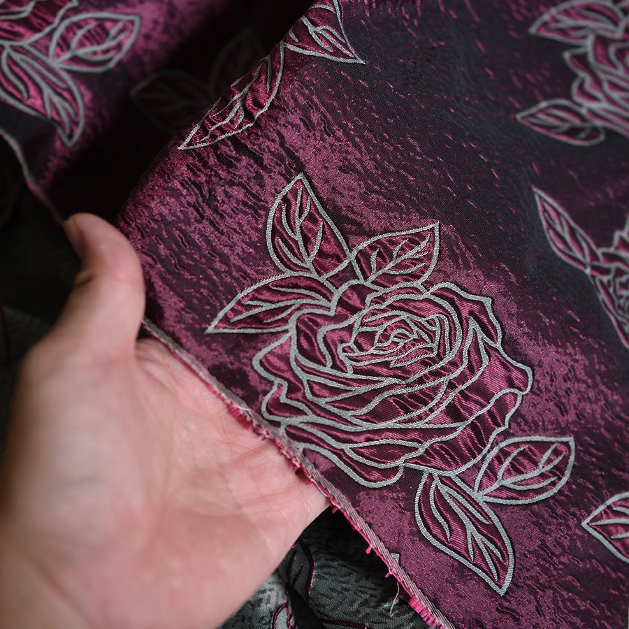 Vải gấm dệt nổi họa tiết hoa màu tím điều