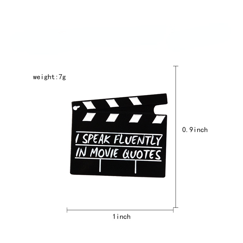 Ghim Cài Áo Hình Bảng Ghi Chữ I Speak Fluently In Movie Sáng Tạo