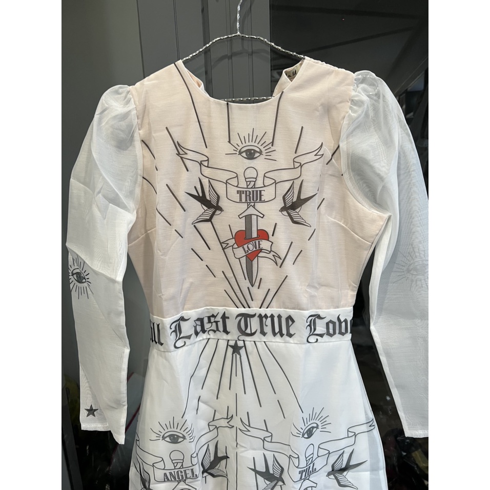 ĐẦM ĐI TIỆC SANG CHẢNH