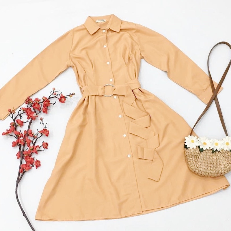 Đầm váy sơ mi kem tay dài kèm belt