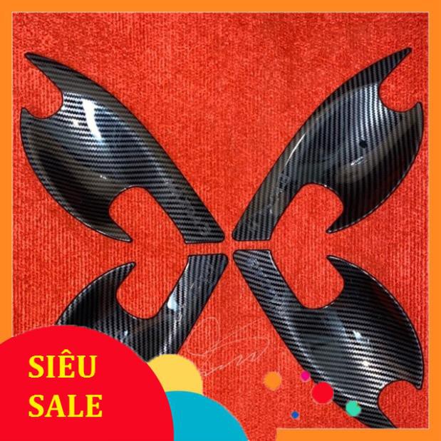 Hõm cửa mazda 3-2020