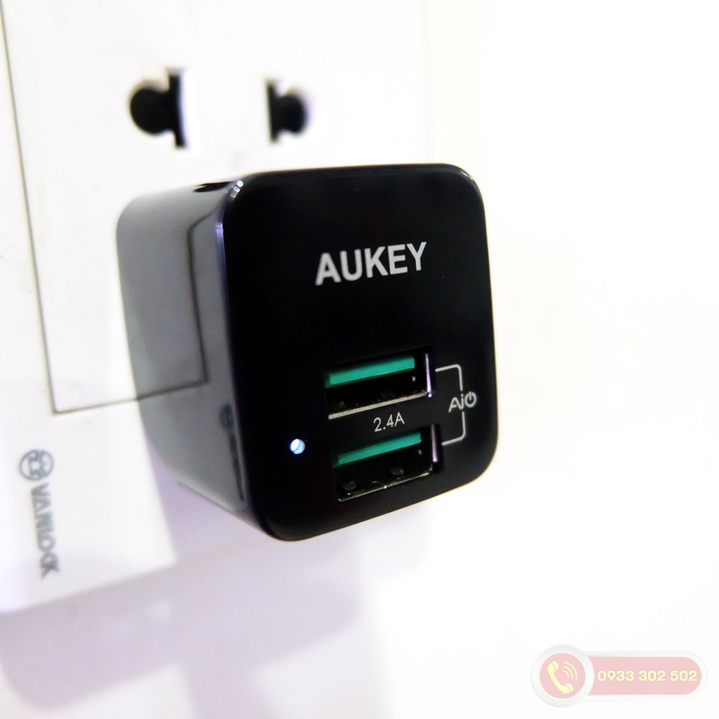 Sạc USB Aukey PA-U32 Đầu Ra 2.4A Công Nghệ AiPower Thông minh - Hàng Chính Hãng