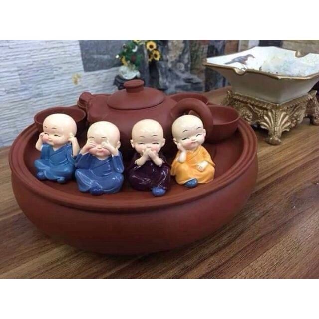 Bộ 4 tiểu hòa thượng (Bớt nghe-Bớt nói-Bớt nhìn-Thanh thản)