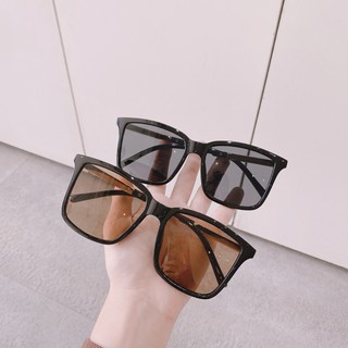 Kính mát vuông bự