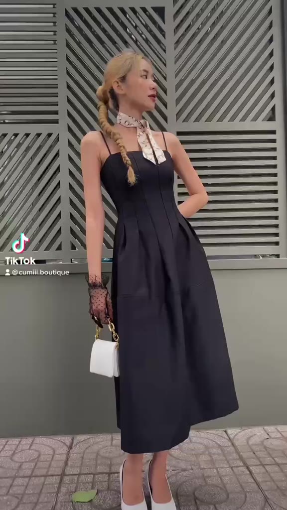 [HÀNG THIẾT KẾ CAO CẤP] Đầm Hai Dây Xòe Tôn Dáng Đi Tiệc Sang Trọng Màu Đen Form Dài | BigBuy360 - bigbuy360.vn