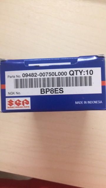 Bugi Xipo zin Suzuki indo BP8ES - nhập khẩu suzuki indo 100%