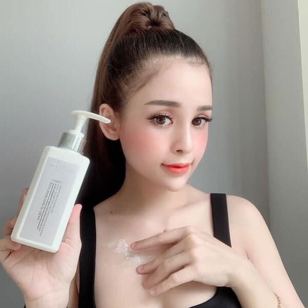 [Hàng Chính Hãng] Kem dưỡng thể - Kem body Kim Cương Jant blanc body white tone up cream Hàn Quốc 300ml