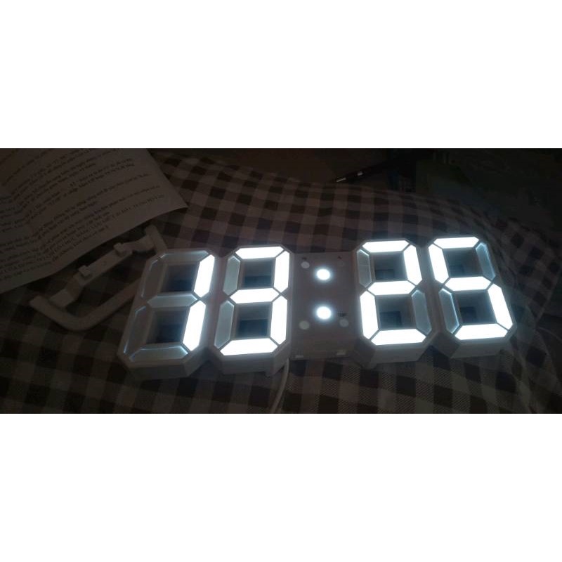 Đồng hồ LED 3D treo tường TN828 Smart Clock
