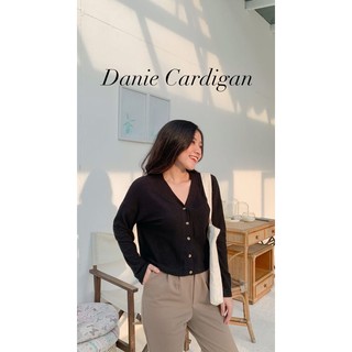 Áo Danie áo len tay dài