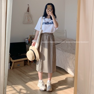Chân váy kẻ caro