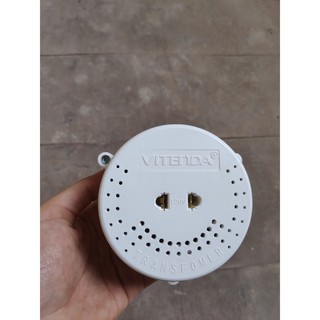 BIẾN ÁP ĐỔI NGUỒN Ổ CẮM MẶT CƯỜI 100VA(ĐỒNG) VITENDA ĐỔI 220V SANG 100/110/120V