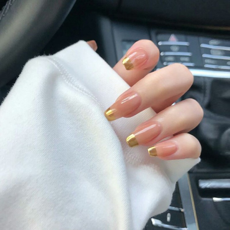 Set 24 Móng Tay Giả Họa Tiết Thời Trang