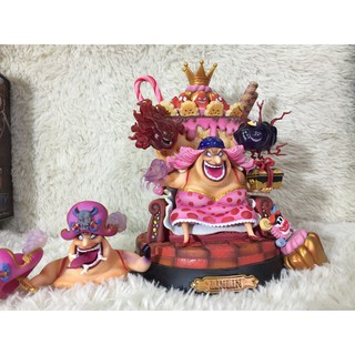 Mô hình Tứ Hoàng Big Mom Charlotte LinLin