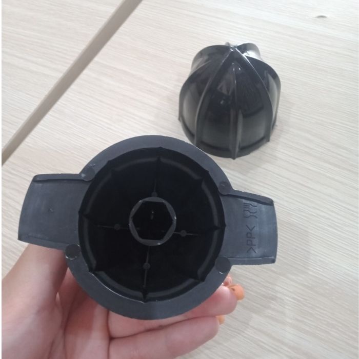 Đầu vắt cam, chụp vắt cam dành cho máy lock lock ejj 236BLK