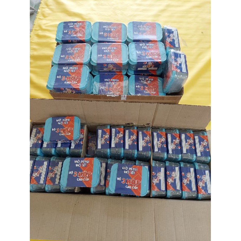 Hộp nhựa  KM Pepsi gồm 3 hộp  - giá 7.5k( bao hàng toàn Shopee)