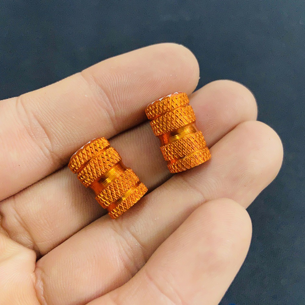 VAN VÒI NHÔM MẪU THÁI LAN TẶNG KÈM 1 CẶP CAO SU VAN VÒI MÀU NGẪU NHIÊN