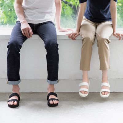 MUJI DÉP XĂNG ĐAN QUAI CÓ THỂ ĐIỀU CHỈNH