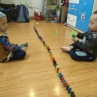 Sét 50 quân domino màu