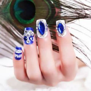 Móng tay giả gồm 24 móng kèm keo