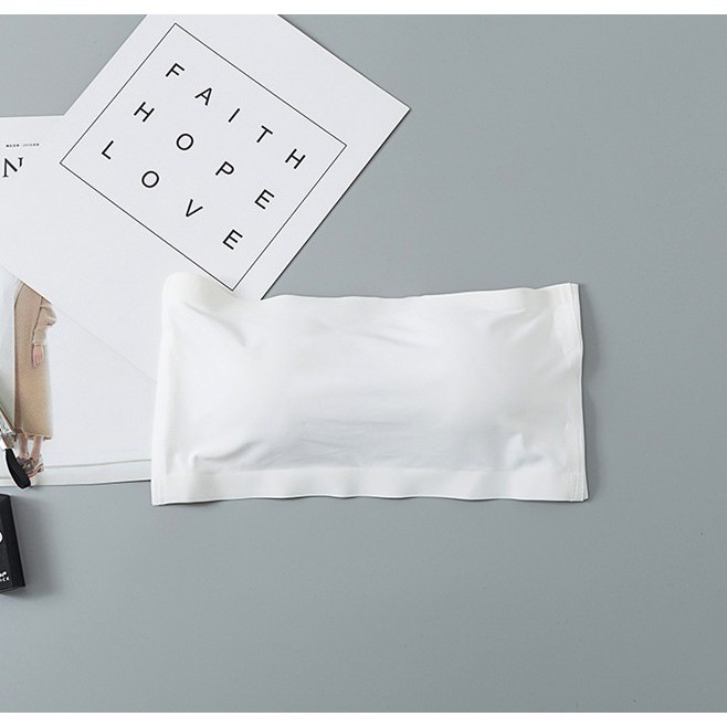 Áo ngực không dây - Áo Bra đúc su, mềm mượt, mát mịn - B8883