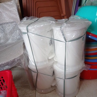 Thùng rác đạp Oval Duy Tân