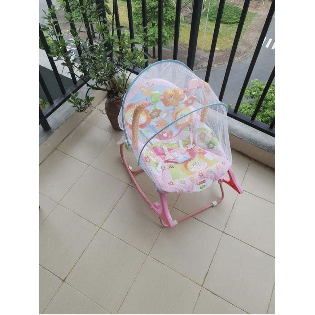 Ghế rung bập bênh có nhạc và đồ chơi Ibaby