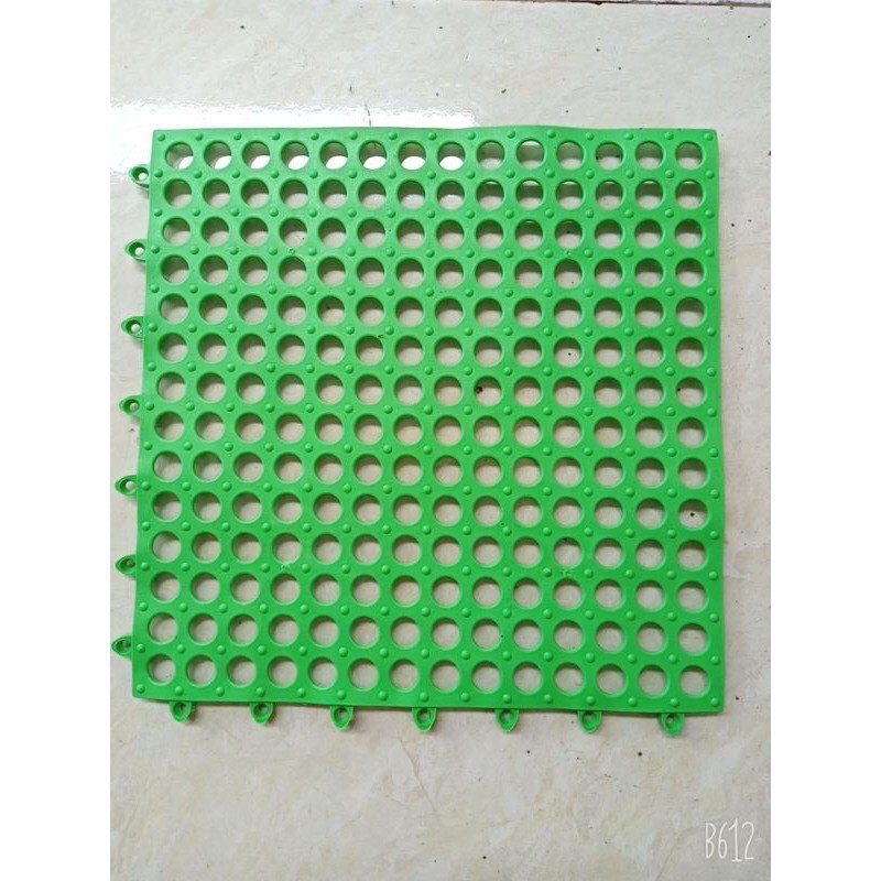 [FREESHIP ] Tấm lót sàn,thảm nhựa lỗ kháng khuẩn,chống trơn,trượt kt30*30 cm sạch sẽ,thoáng mát,êm chân,an toàn cho trẻ