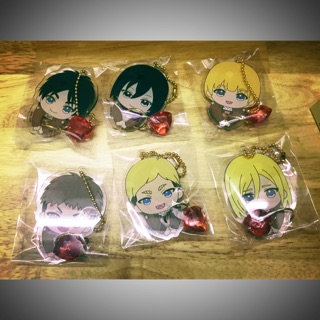 Móc khoá/ Huy hiệu Attack On Titan