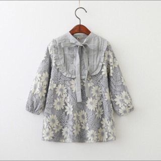 Váy ren vintage cổ nơ cho bé gái