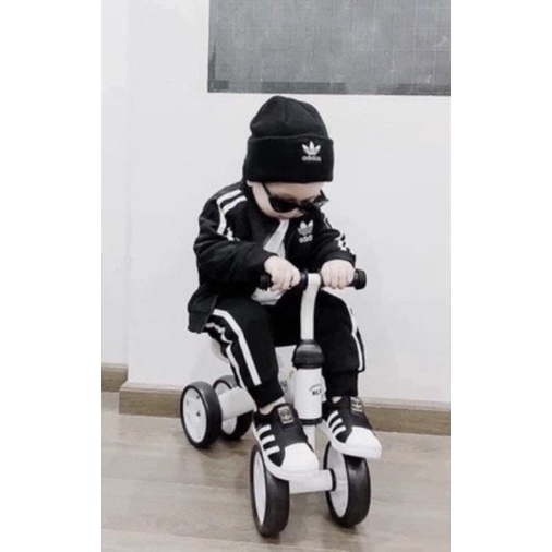 Bộ nỉ thể thao Adidass đen bé trai