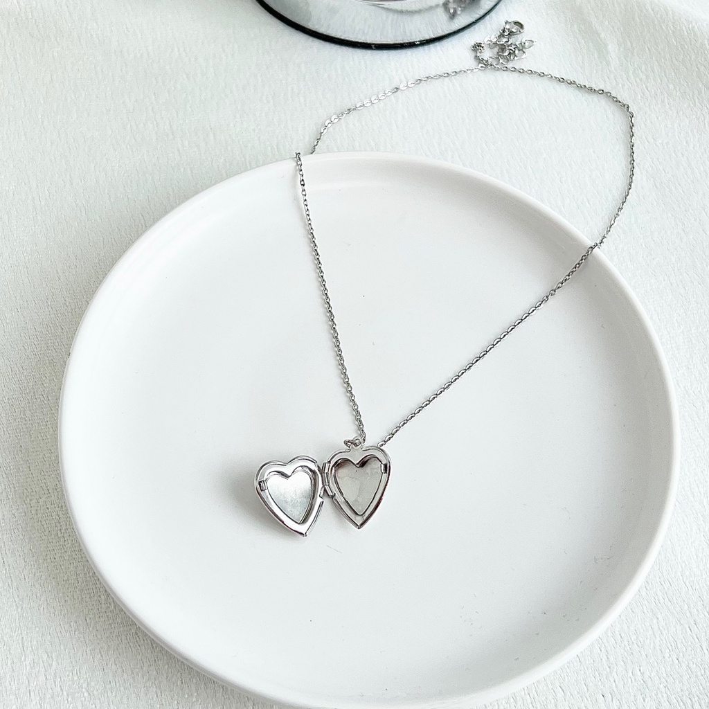 Dây chuyền trái tim mở nắp Heart Locket N03 Choker Club