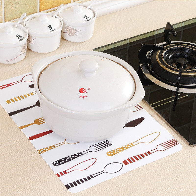 Tấm Lót Bàn Ăn Bằng Nhựa PP Kích Thước 39.9x28.1cm Chống Trượt Không Thấm Nước Và Cách Nhiệt 88316
