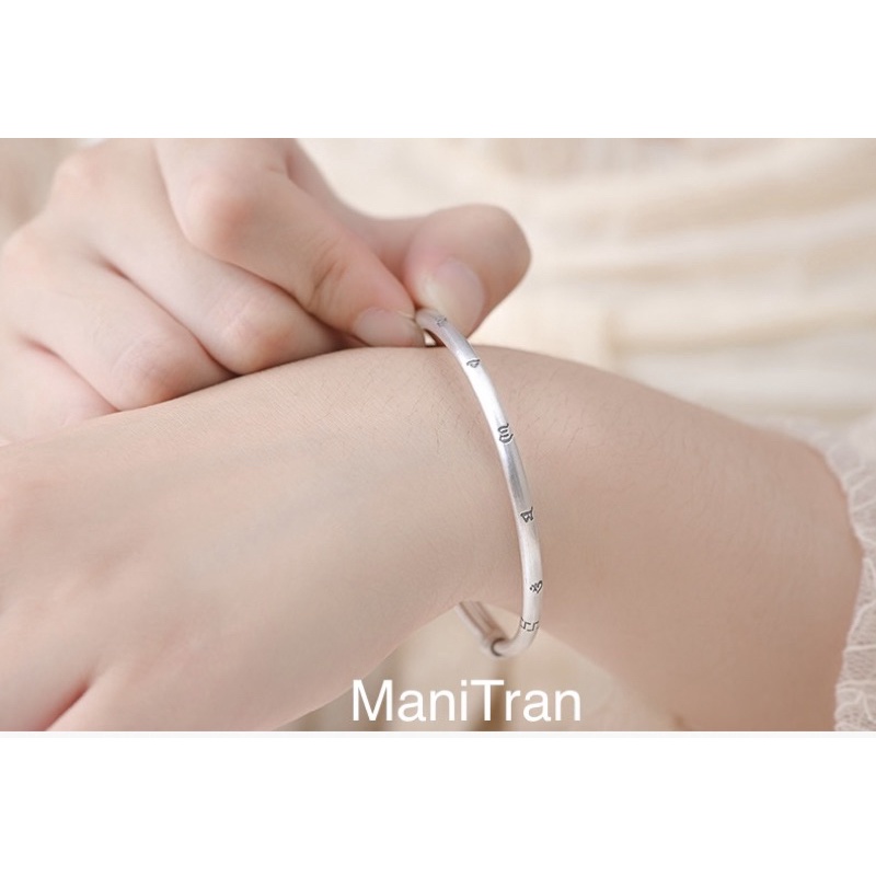 Vòng Tay Bạc Khắc Om Mani Padme Hum