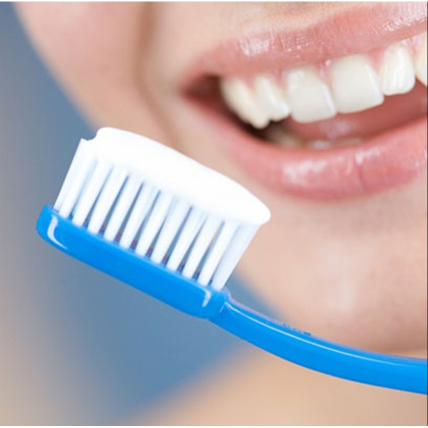 Kem Đánh Răng Tẩy Trắng Eucryl Toothpaste 62g [NHẬP KHẨU CHÍNH HÃNG 100%]