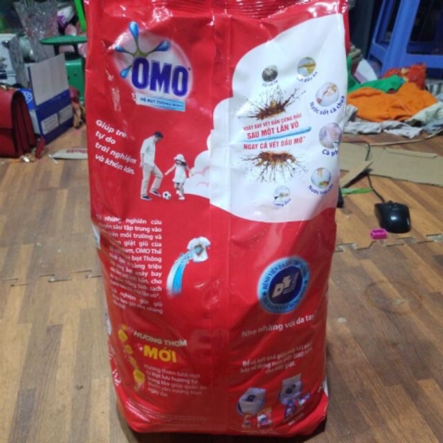 Bột giặt OMO sạch cực nhanh dạng túi 6kg