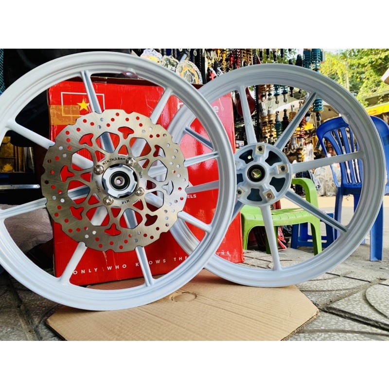 Mâm 8 cây X1R Ex150 + tặng kèm đĩa trước (Chính Hãng)