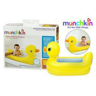 Chậu tắm phao vịt vàng Munchkin