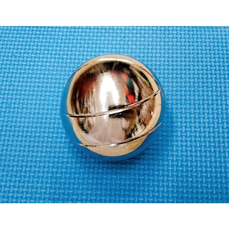 Bi sắt thể thao tập luyện và thi đấu