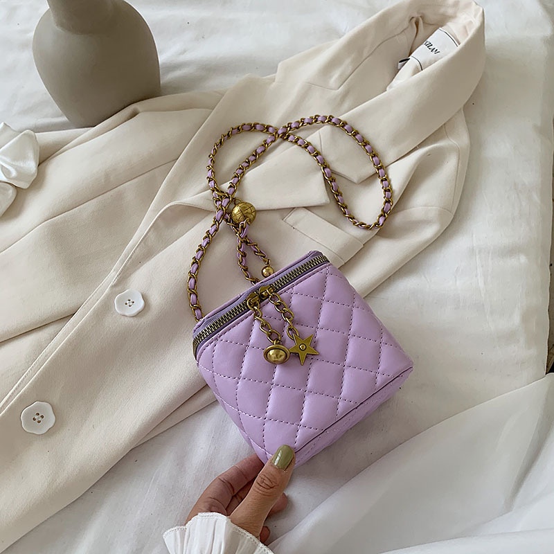 Túi Đeo Chéo Dáng Vuông Nhỏ Phối Dây Đeo Sợi Xích Thời Trang Dễ Phối Đồ