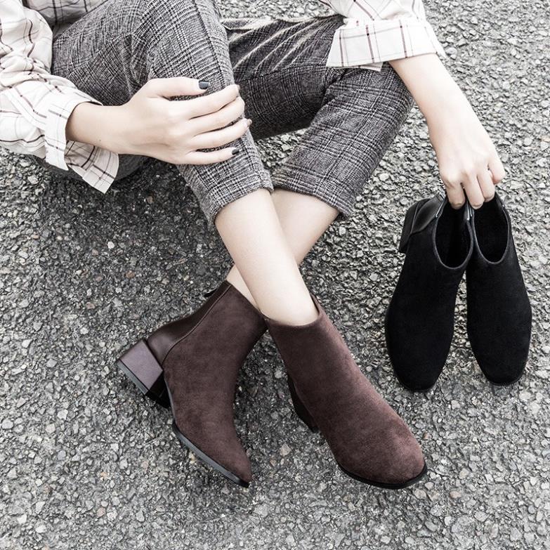 Bốt nữ cổ thấp da lộn, gót vuông 4cm. Giày boots nữ da lộn cao cấp, có lót lông mịn bên trong. 🚼