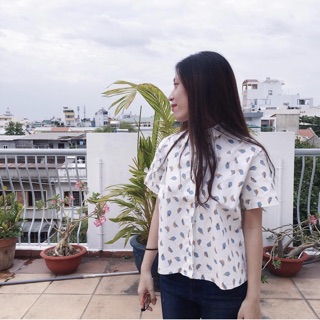 Áo sơmi nữ hoạ tiết tay ngắn