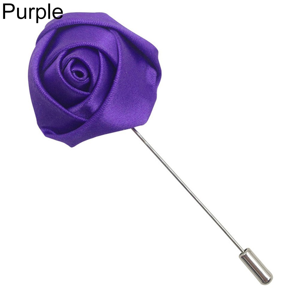 Trâm cài áo hình hoa hồng gắn vest tuxedo cho tiệc cưới