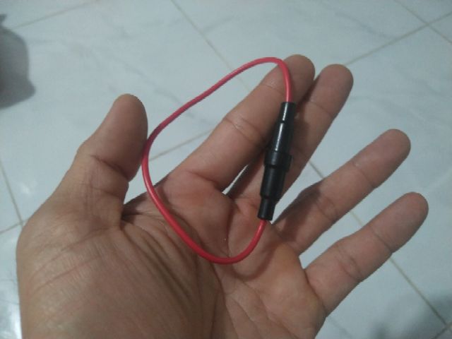 Hộp cầu chì nhỏ 1cm xe máy mô tô có dây điện 10A